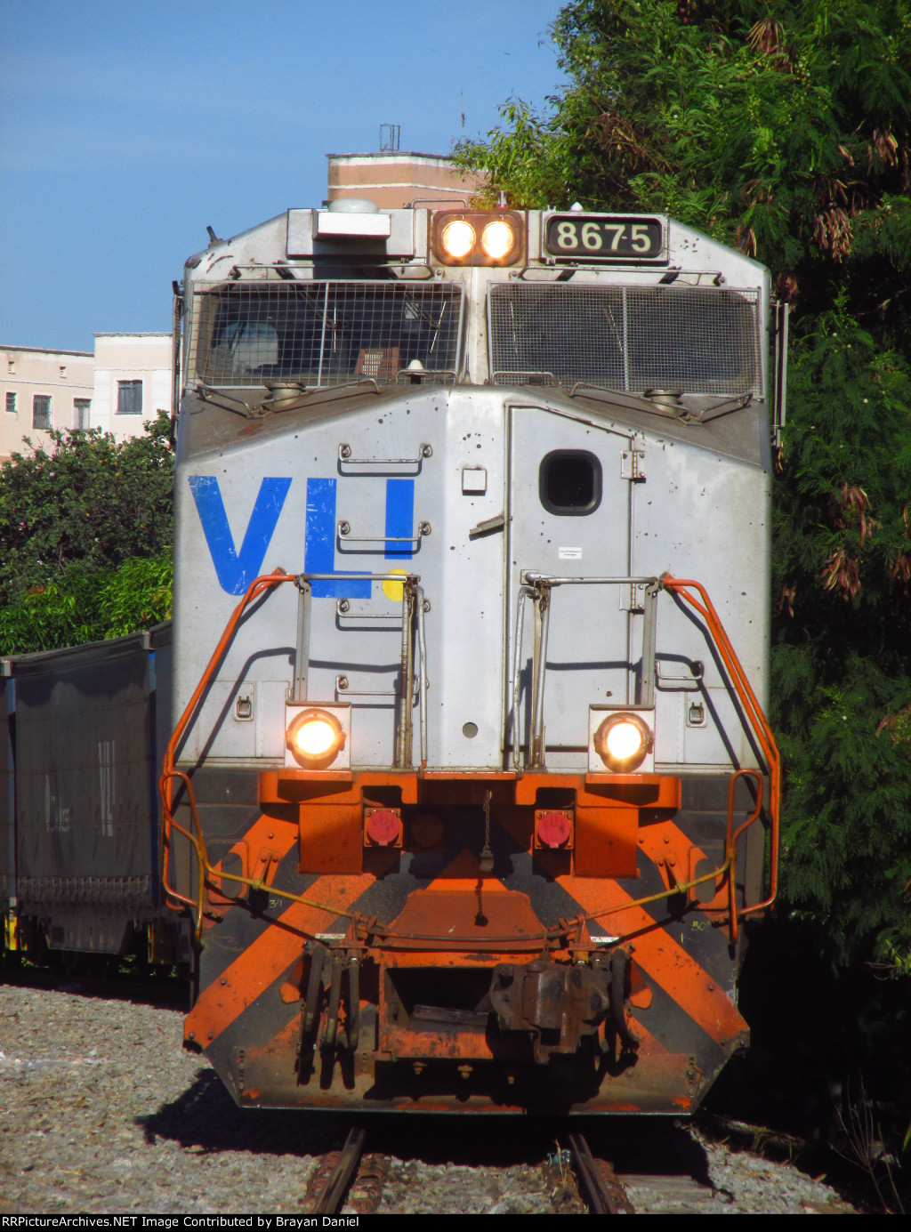 VLI 8675